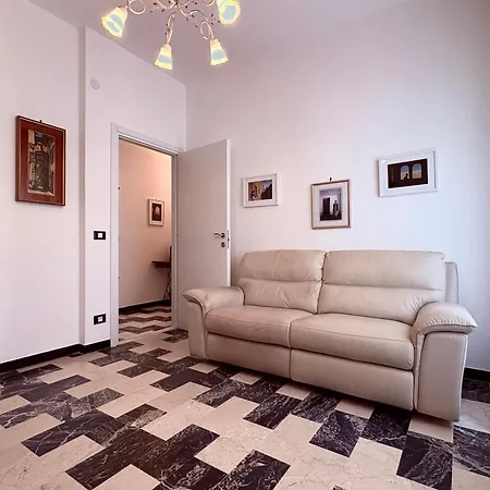 Sea View - Private Parking Ac * Savona
